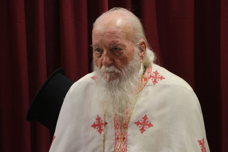 Εκοιμήθη ο π. Άγγελος Δικμάνης