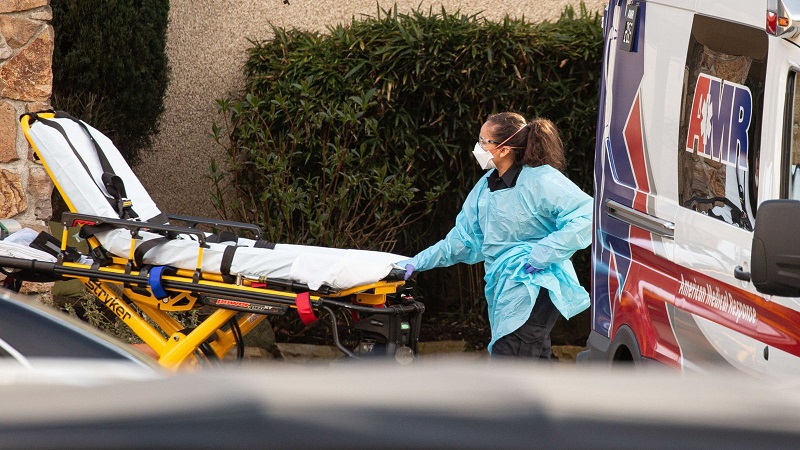 Η Αρχιεπ. Αμερικής στηρίζει τους πληγέντες από τον COVID-19