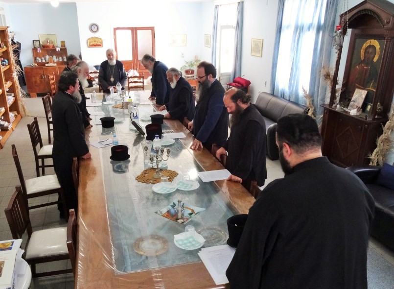 Τα νέα μέτρα στους ναούς στο επίκεντρο Ιερατικής Σύναξης στη Λέρο