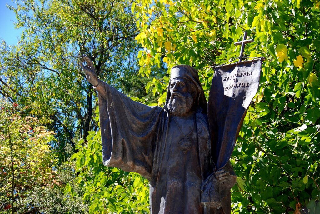 Ανδριάντας του Π. Πατρών Γερμανού τοποθετείται στην Κλειτορία