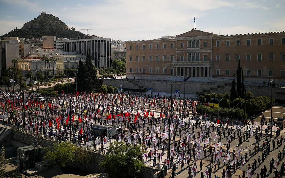 Αφού τα συνδικάτα μπορούν, γιατί δεν μπορούσε η Εκκλησία;