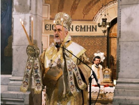 “Η Γαλλία παρέμεινει σταθερή στις χριστιανικές της ρίζες”