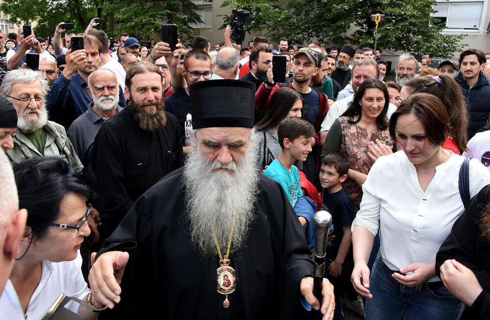Μαυροβούνιο: “Μας φέρνουν στα δικαστήρια λόγω του Χριστού”