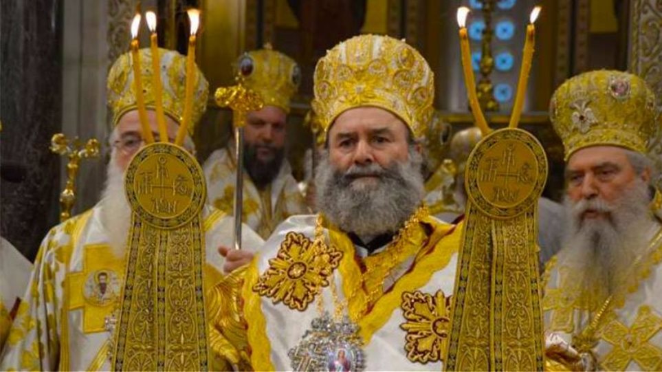 “Στη λατρεία δεν είμαστε μόνοι, έχουμε δίπλα μας τους Αγίους.”