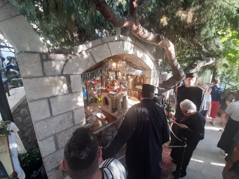 Вечерня с изнасяне на мощите на св. ап. Иуда в Атина