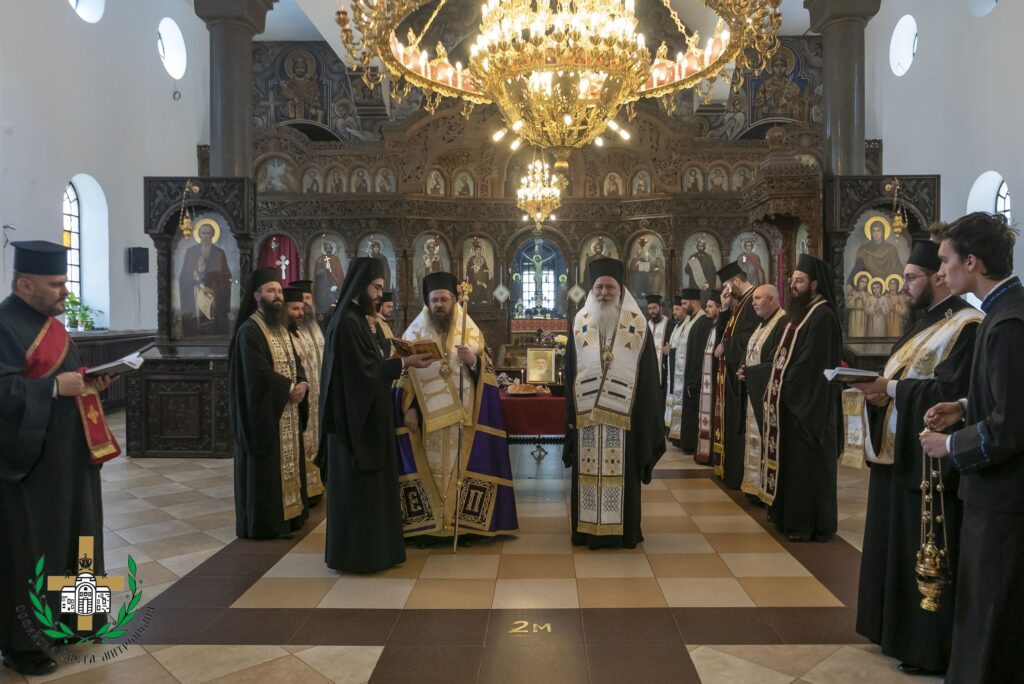 Панихида за две години от кончината на протойерей Лука Наплатанов в храм „Св. Троица“, кв. “Гео Милев”