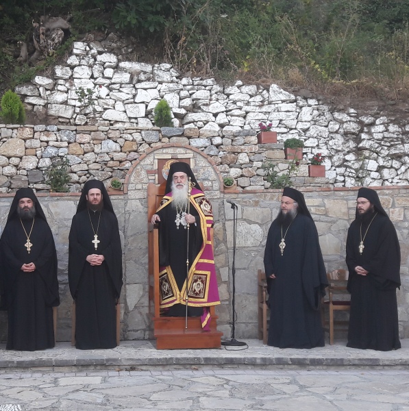 Εόρτασε τα Ονομαστήριά του ο Μητροπολίτης Σάμου