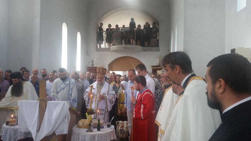 Слава храма св. Јована шангајског у Батајници