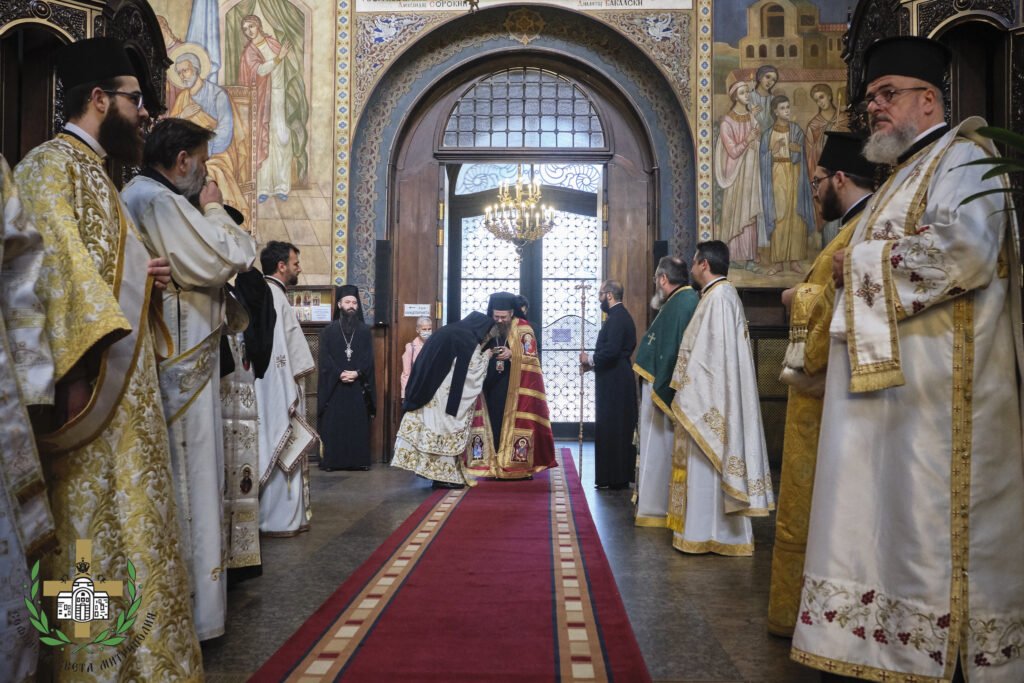 Достойно бе почетена паметта на Екзарх Йосиф в митрополитския катедрален храм „Св. Неделя“ в София