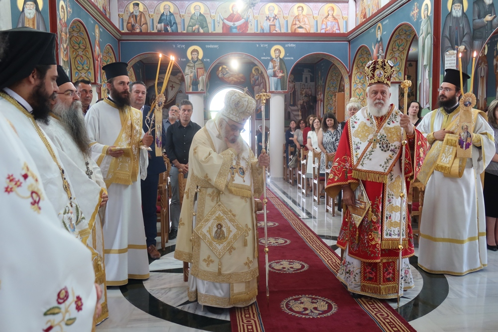 Σύρου Δωρόθεος και Εδέσσης Ιωήλ στον Άγιο Δωρόθεο