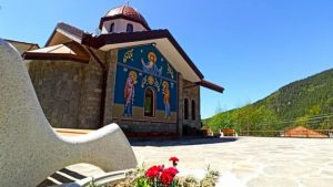 Пловдивският митрополит Николай освети нов храм в село Брезе