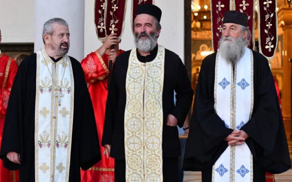 Отац Миодраг Тодоровић: Не одричемо се свјетлости која сија са лица Христовог