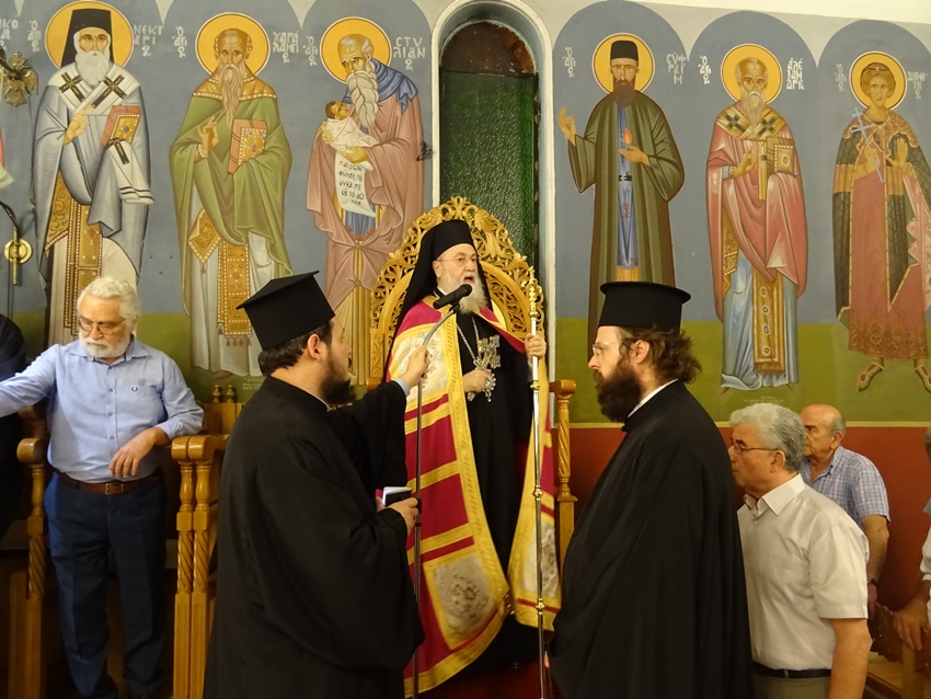 Ο Κορίνθου κ. Διονύσιος στον πανηγυρίζοντα Ι.Ν. Τιμίου Προδρόμου