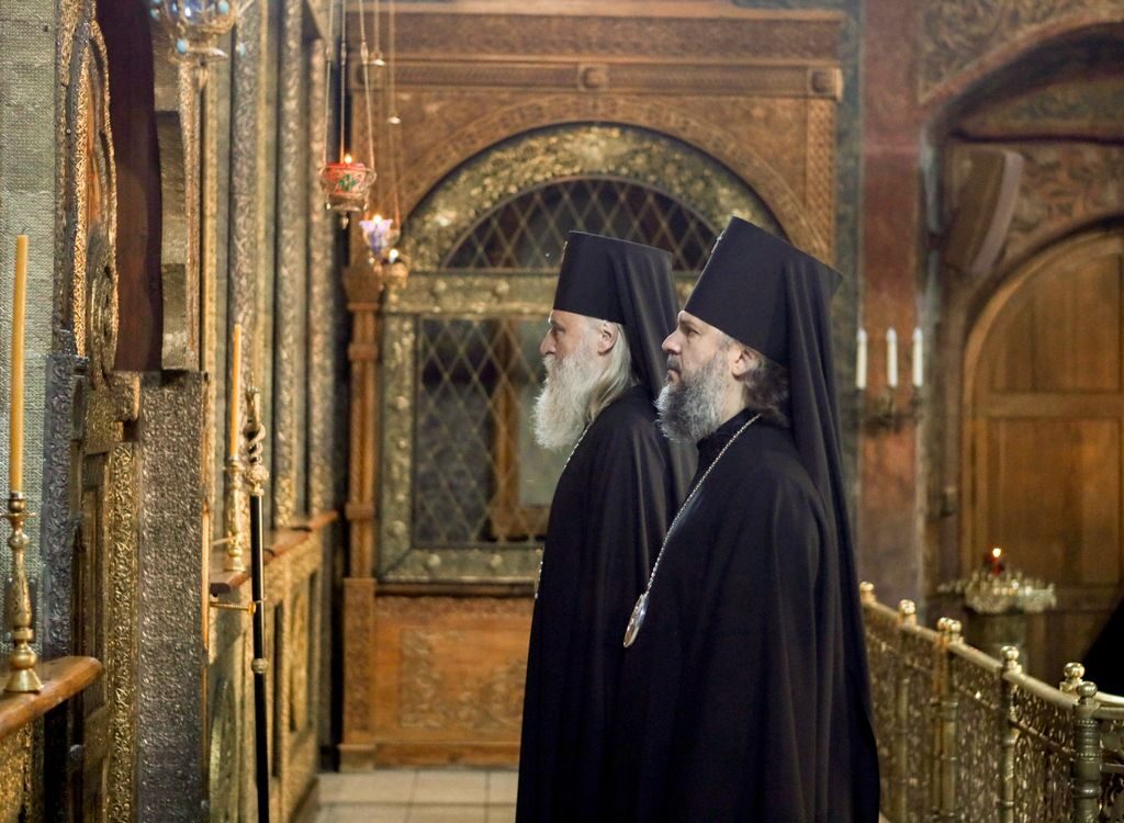 Архиепископ Феогност возглавил служение Божественной литургии в Сретенском монастыре