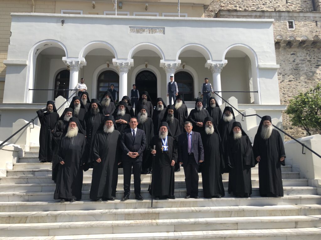 Παρουσία του υφυπουργού Εξωτερικών η αλλαγή της Ιεράς Επιστασίας στο Άγιον Όρος – Αποκλειστικές φωτογραφίες
