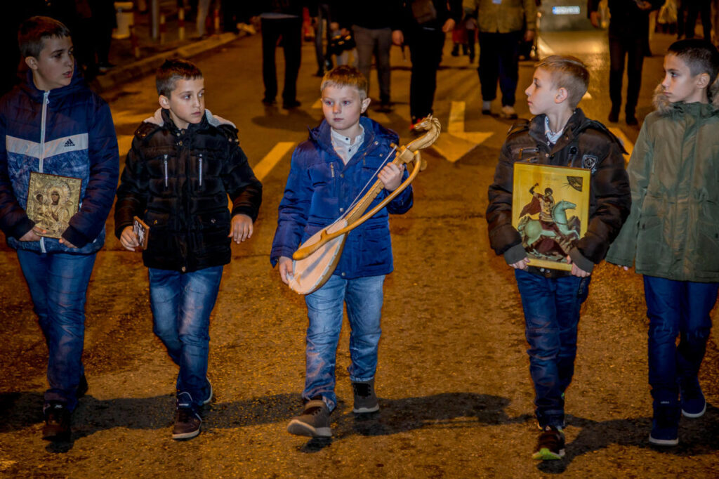 Μαυροβούνιο: Οι πιστοί επιστρέφουν στους δρόμους