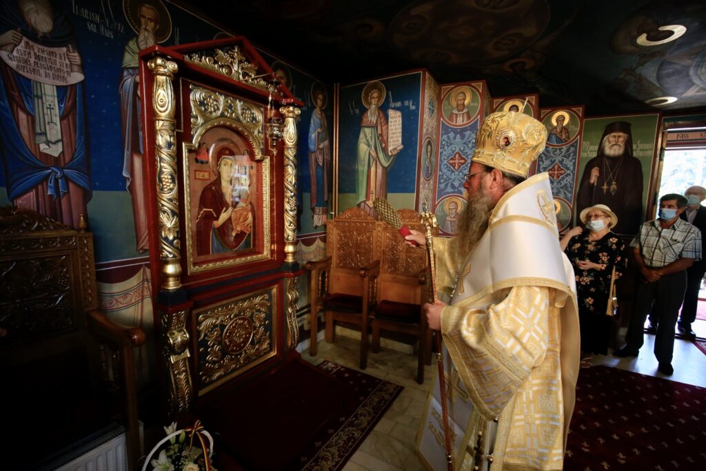 Paraclisul episcopal din Miercurea Ciuc are o copie a icoanei Maicii Domnului de la Nicula