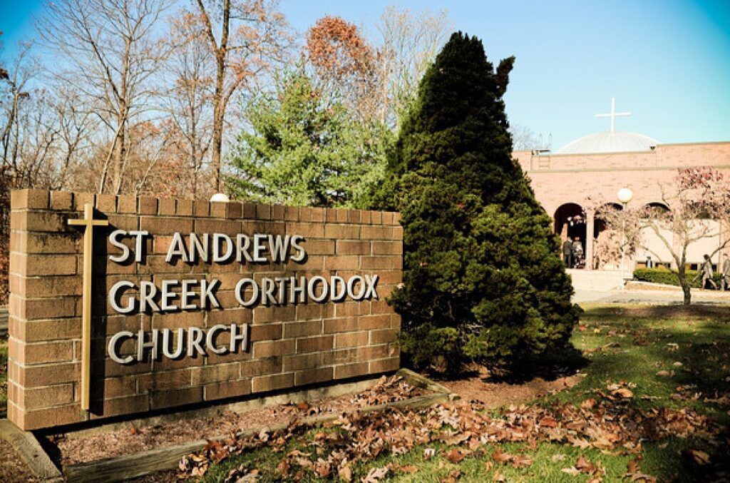 ΗΠΑ: Η “διαδικτυακή” αποφοίτηση των ελληνικών σχολείων