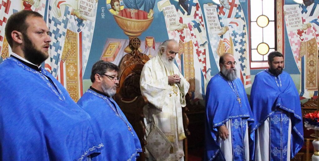 Патријарх богослужио у Вазнесењском храму у Жаркову