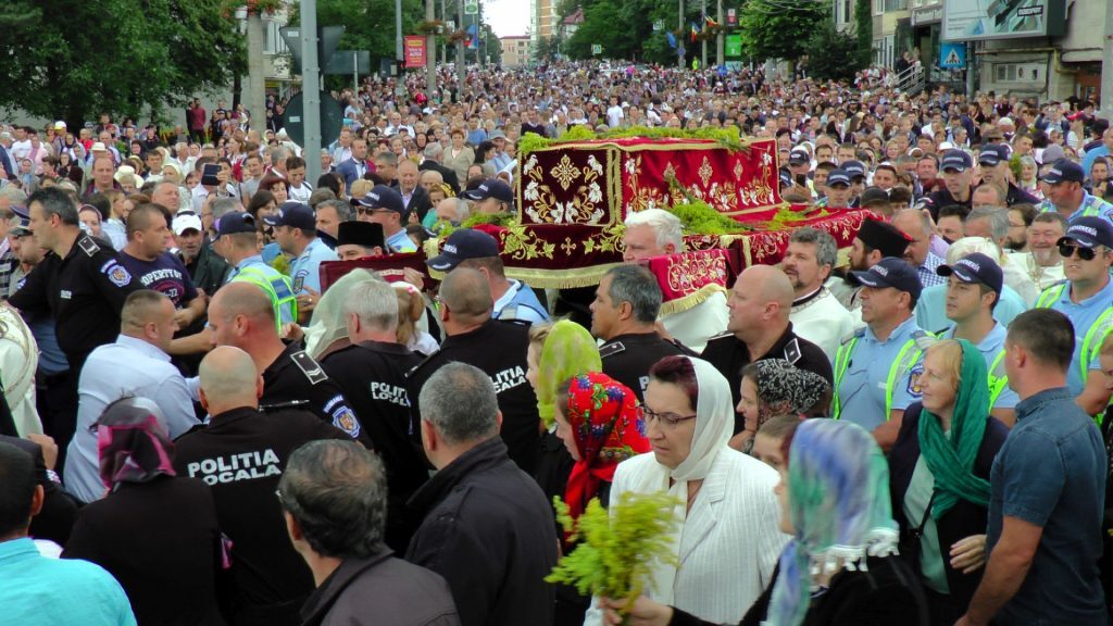 Hramul Sucevei: Procesiunea cu moaştele Sf. Ioan cel Nou nu va fi pedestră