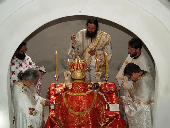 Епископ Јоаникије: Муринске жртве нас сабирају, не дају нам да заборавимо ко смо, ког смо рода, корјена и језика