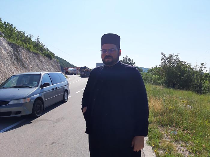 Владика Јоникије: Случај ђакона Константина Дојића примјер цинизма, мржње и прогона које трпимо од режима