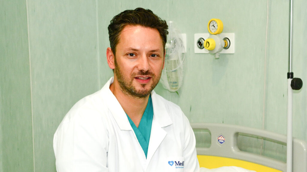 Neurochirurgul Arhid. Ștefan Mindea va fi hirotonit preot