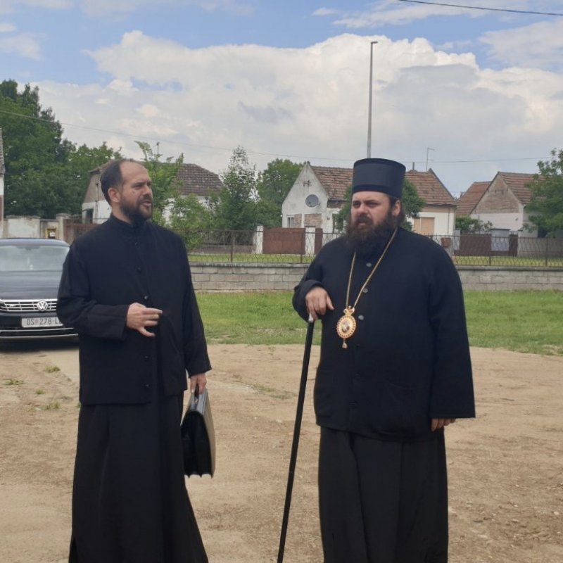 Епископ Хервим обишао ердутску и осјечку парохију