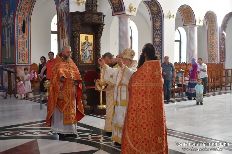 Неделя на Всички български светии в катедрален храм „Св. св. Кирил и Методий“ – Ловеч