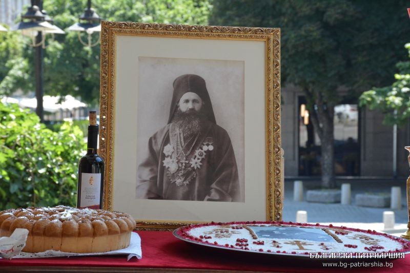 Заупокойна св. Литургия и панихида за Българския екзарх Йосиф