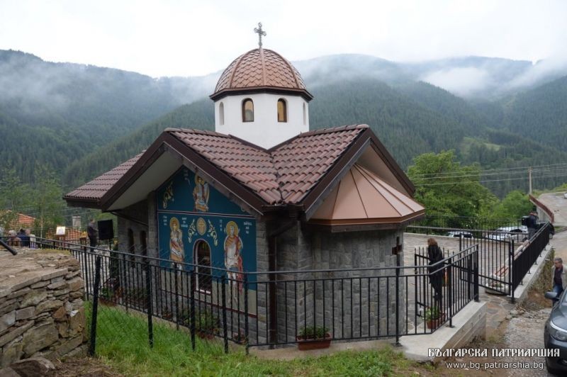 Нов храм в с. Брезе