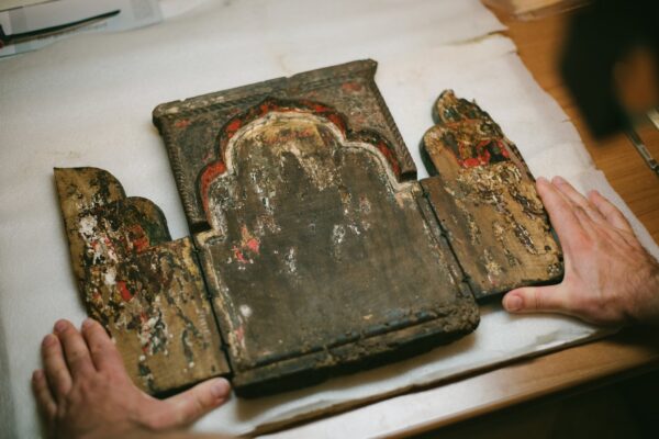 ΗΠΑ: Η Αλβανία δεν έχει αποδώσει τα κειμήλια στην Εκκλησία