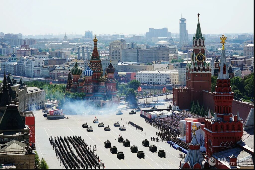 Μεγαλοπρεπής η παρέλαση της Νίκης στη Ρωσία