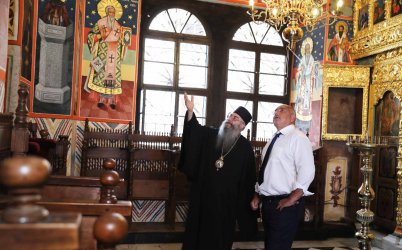 Борисов доволен, че изпълнил обещаното за Рилския манастир