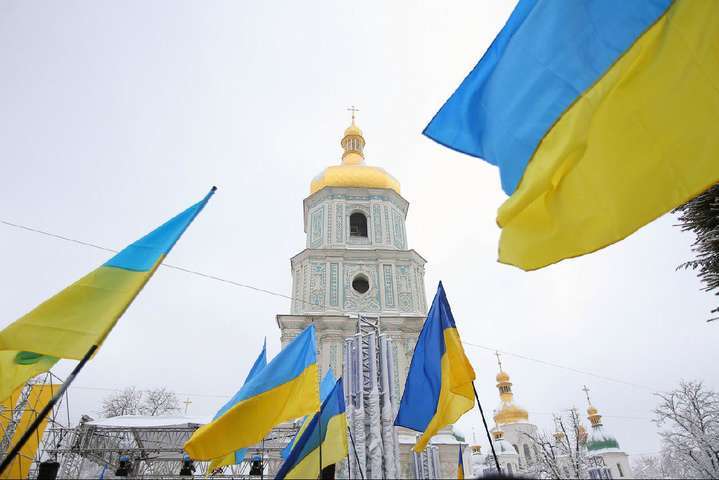 Επιστρέφουν στους ναούς οι πιστοί στην Ουκρανία