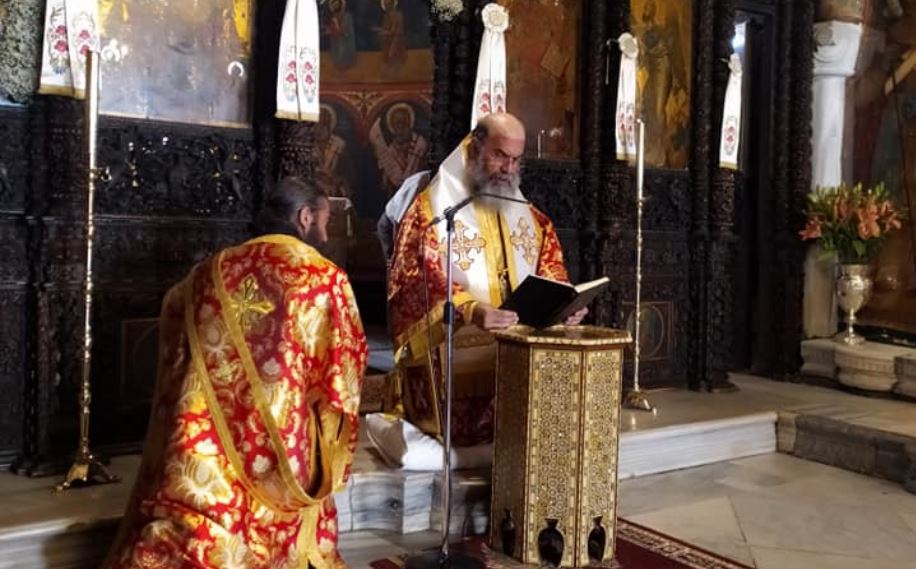 Κυριακή της Γονατιστής στον Ταξιάρχη Μιχαήλ τον Πανορμίτη (ΦΩΤΟ)