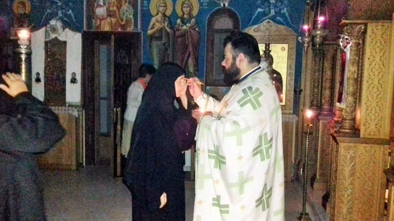 Αγρύπνησαν στην Μονή Αγίων Αγγέλων Λέρου (ΦΩΤΟ)