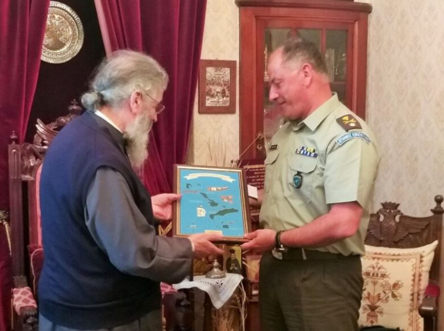 Ενεχείρισε στον Μητροπολίτη τα νησιά ευθύνης της Ταξιαρχίας