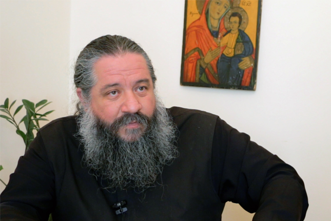 ΖΩΝΤΑΝΑ – “Η Εκκλησία μας μπροστά στον ιό” από τον ιερέα που δίωξαν οι Αρχές