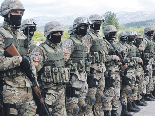 Μαυροβούνιο: Ο στρατός στηρίζει την Εκκλησία