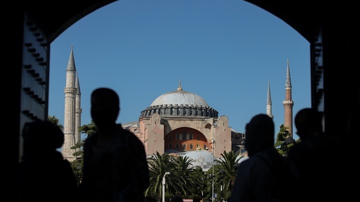 Ανοιχτή επιστολή του ΕΜΠ για τις αξίες της Αγίας Σοφίας