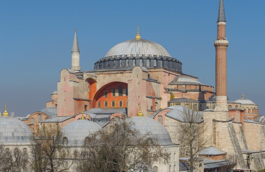 Μουφτής Κομοτηνής: «Προκλητική και λανθασμένη η τουρκική απόφαση»