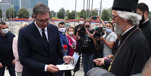 Сусрет владике Јефрема и председника Вучића