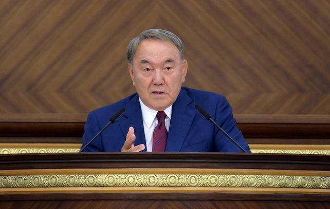 Поздравление Святейшего Патриарха Кирилла Первому Президенту Республики Казахстан Н.А. Назарбаеву с 80-летием со дня рождения