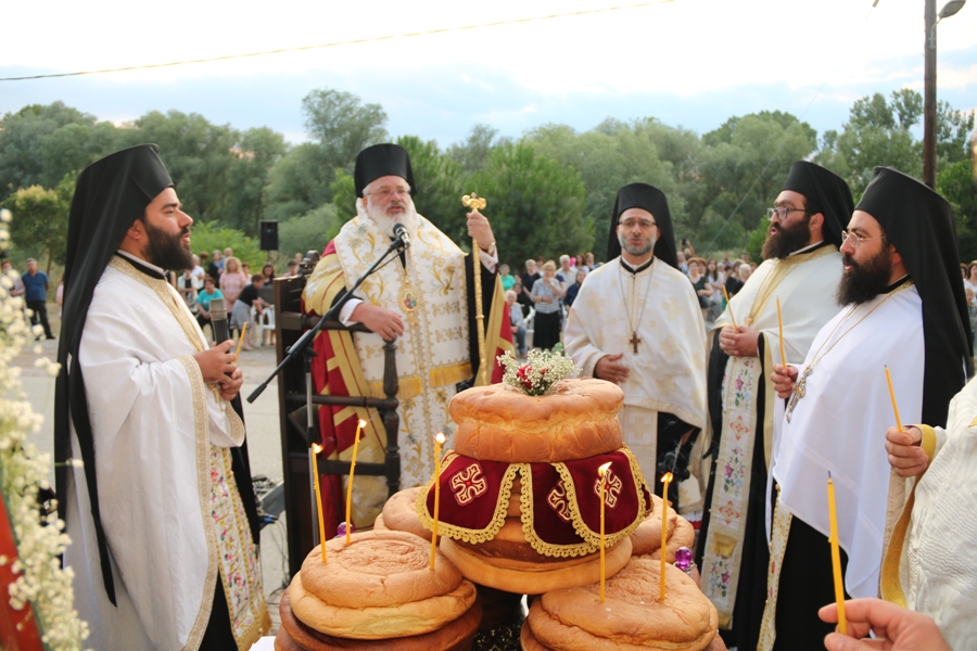 “Δοκιμάζεται η αξιοπρέπεια και η πίστη ενός ολόκληρου λαού”