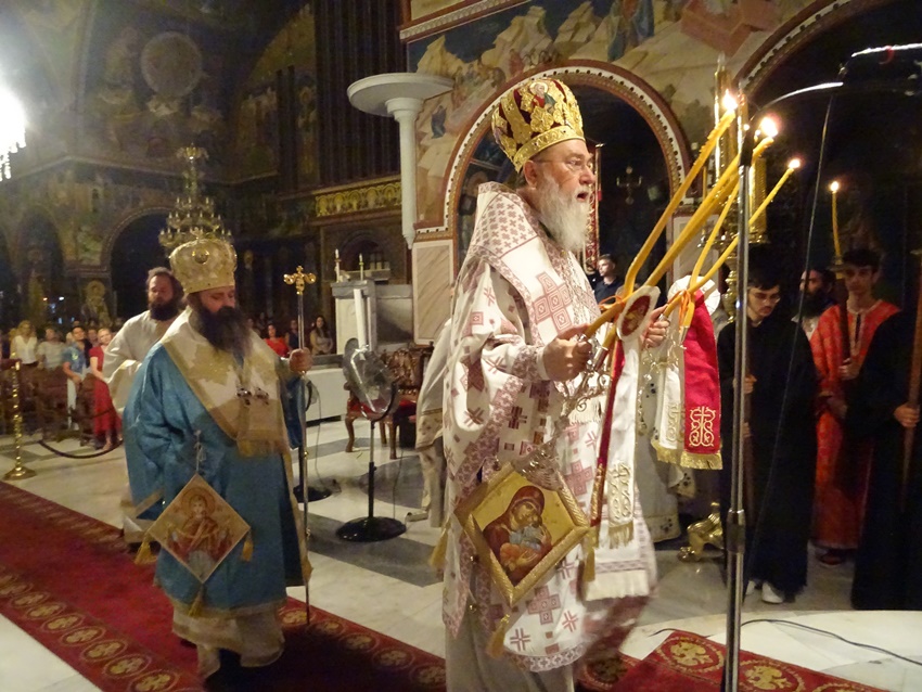 Η Κόρινθος αγρύπνησε για την Αγιά Σοφιά