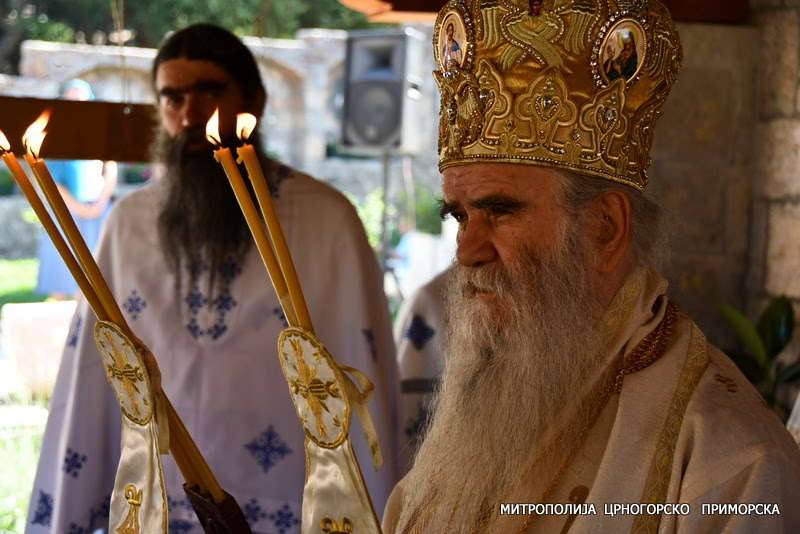 Митрополит Амфилохије: Страдањем Царских страстотерпаца завршава се царски период историје хришћанства