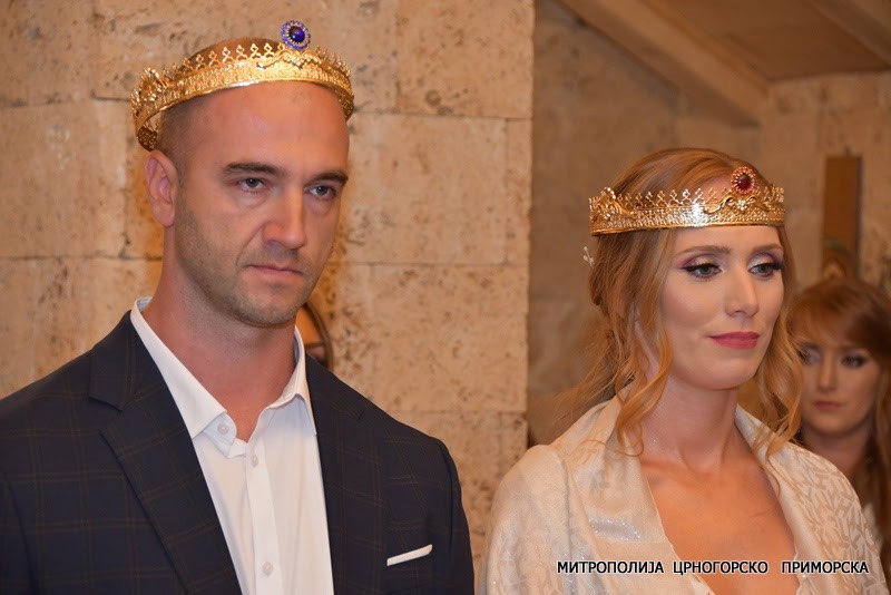 Η ΦΩΤΟΓΡΑΦΙΑ ΤΗΣ ΗΜΕΡΑΣ: Νιόπαντροι