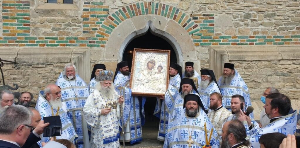 Icoana Maicii Domnului „Îndrumătoarea” a fost cinstită la Mănăstirea Neamț