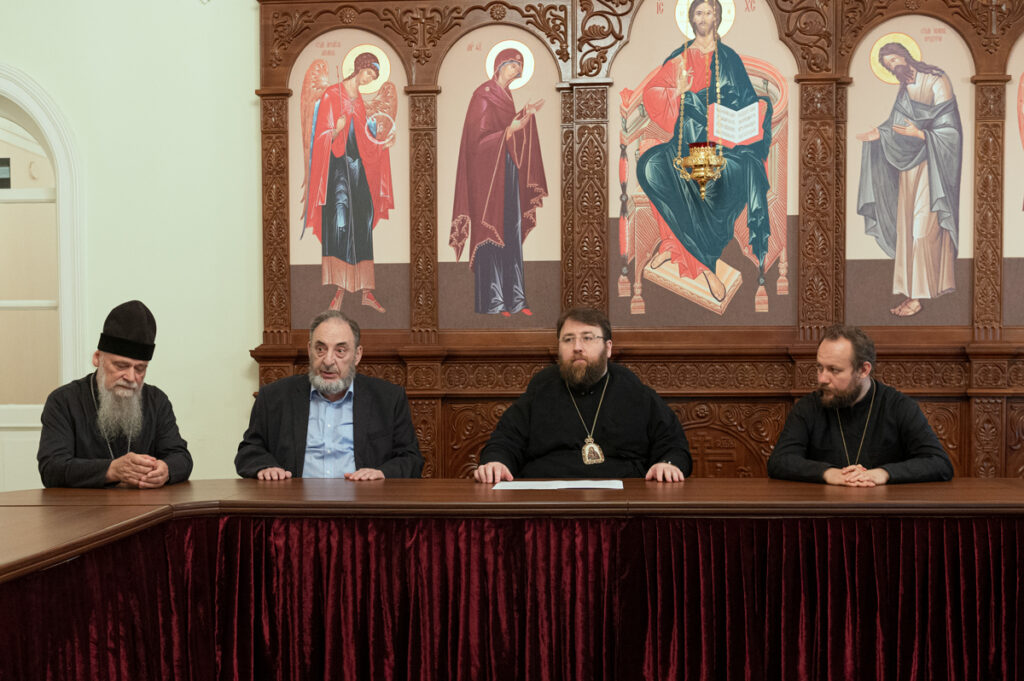ПРЕДСЕДАТЕЛЬ ФХУ ПРОВЕЛ СОВЕЩАНИЕ ПО ВОПРОСУ ПЕРЕДАЧИ ИМУЩЕСТВЕННОГО КОМПЛЕКСА ШАМОРДИНСКОГО МОНАСТЫРЯ